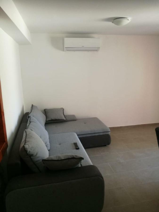 Apartment Ana
